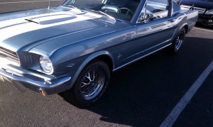 Didn't get to peek under the hood but I'm betting the 289 is still there.