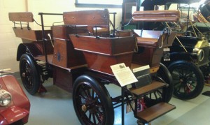 1908 Studebaker Electric carry-all