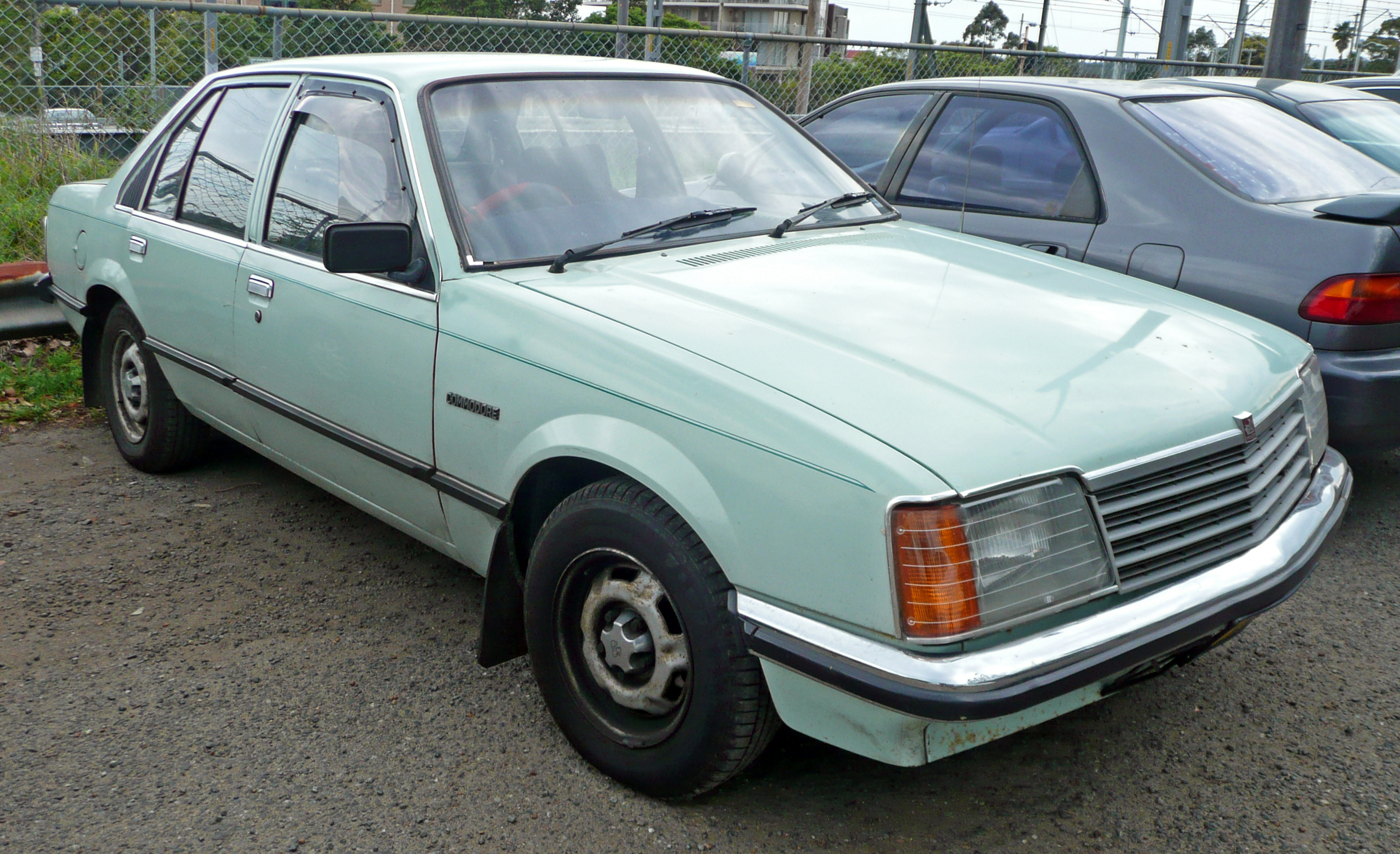 holden commodore